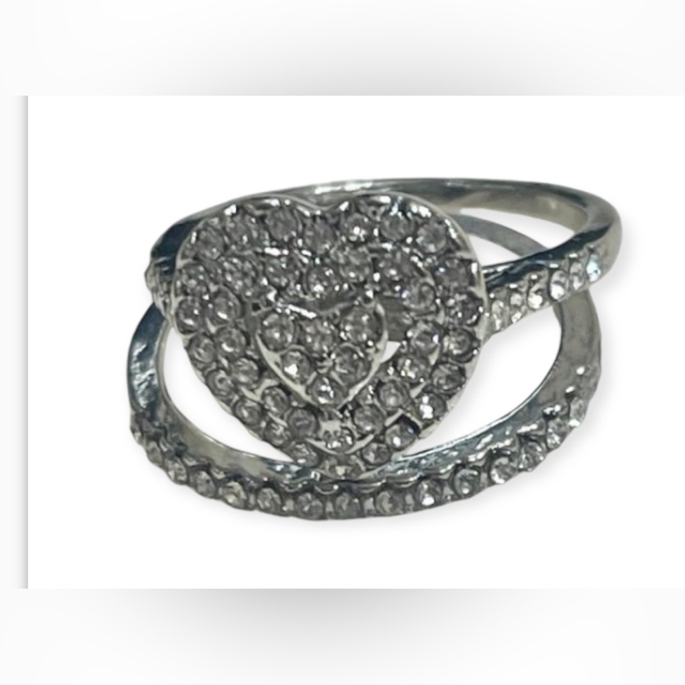 Sale‼️Stainless Steel Heart Ring Set - New -Sizes 7 and 8